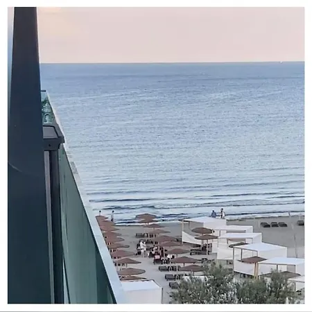 Mara Seaview Apartment *